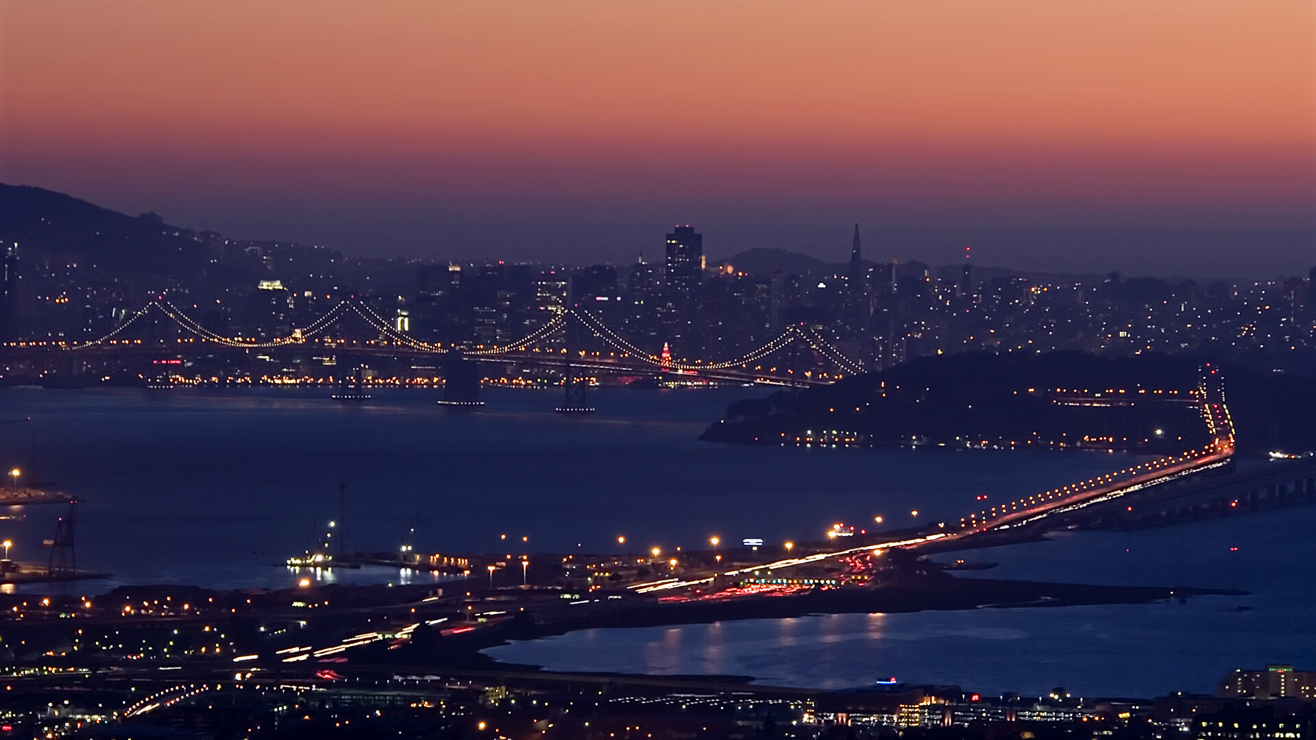 世界跆拳道大奖赛中,中国队斩获两金一银,跆拳道世界锦标赛