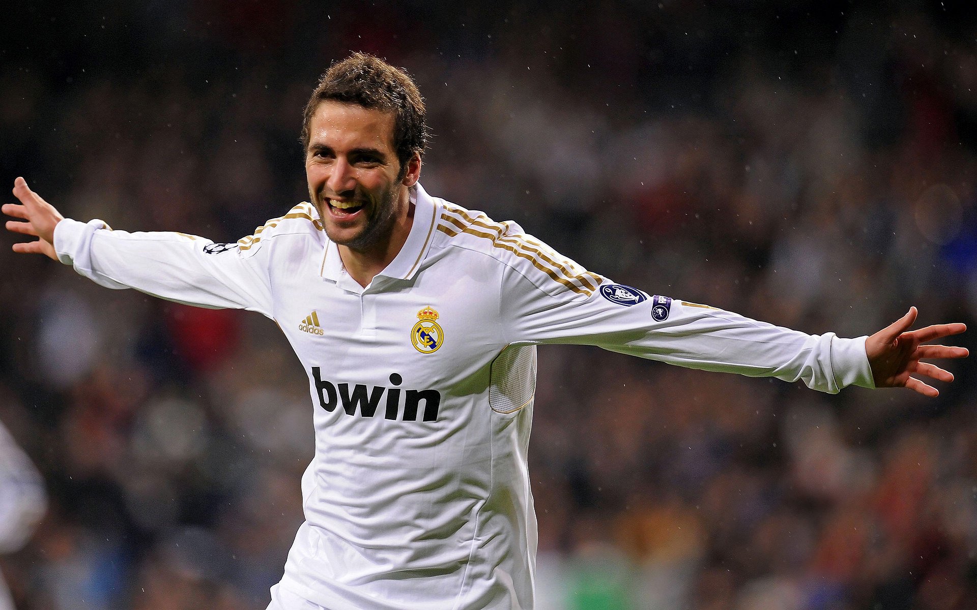 “意甲冠军争夺战:胜负瞬间令人动容”,意甲夺冠排名