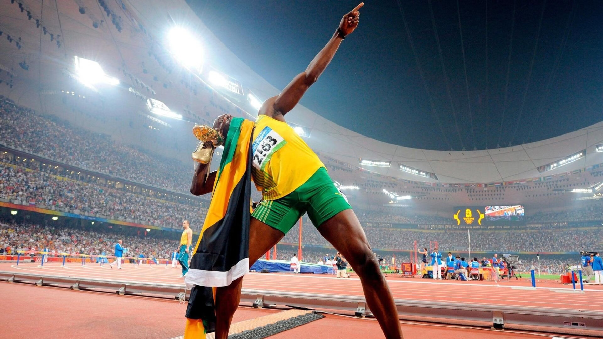 “豪车飙速:极致性能展现”,超级豪车